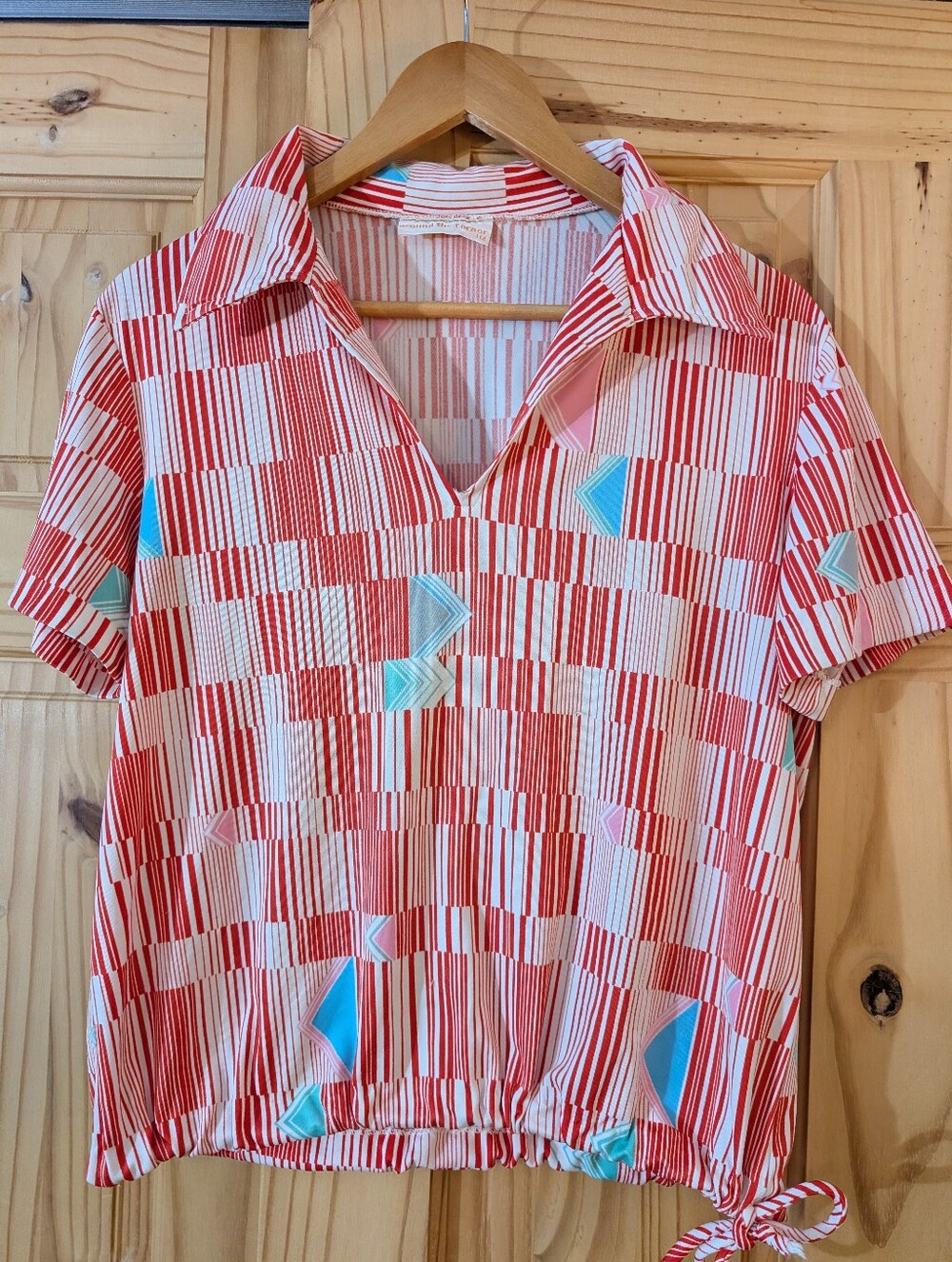 Around The Corner ltd.  Drawstring Waist Vintage Lined Pattered Shirt